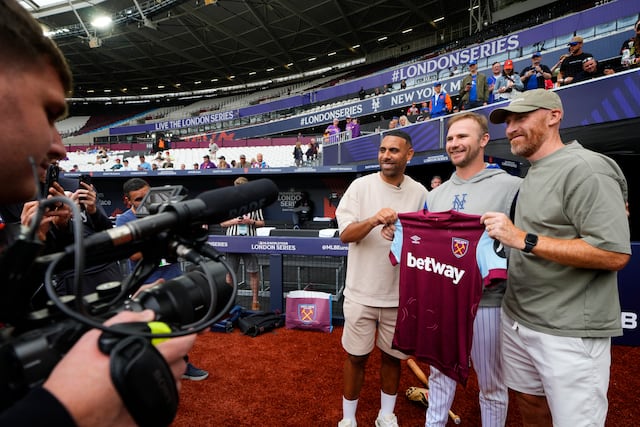 Mets y Filis se divierten en Londres previo a su partido del sábado