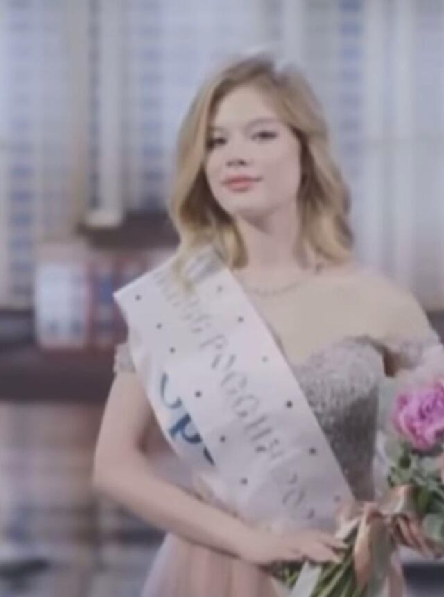 Sorprende “la felicidad” de la nueva Miss Rusia 2022 al ser coronada