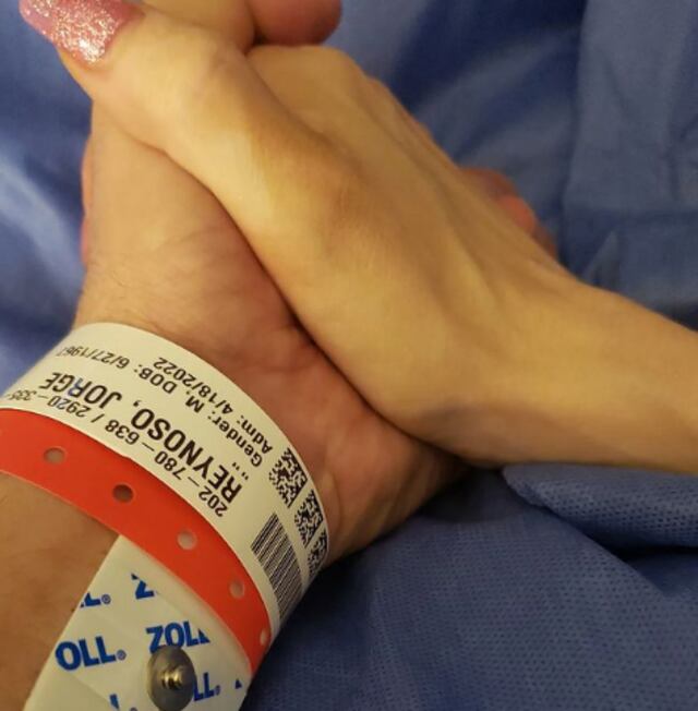 Lo revivieron en la ambulancia: Hospitalizan de emergencia a esposo de Noelia