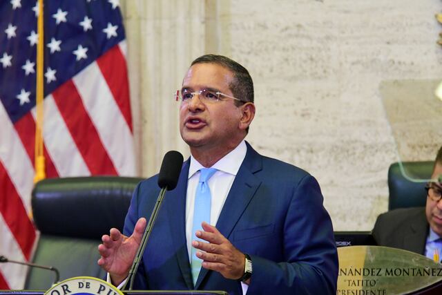 Gobernador esperará decisión de la Comisión Evaluadora para saber si salario mínimo será de $10.50 en julio