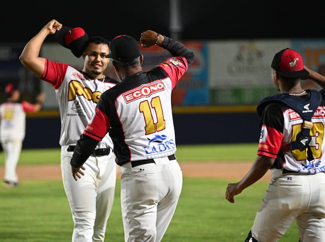 Salinas acaba invicto de Cayey en el Carnaval de Campeones de la Doble A