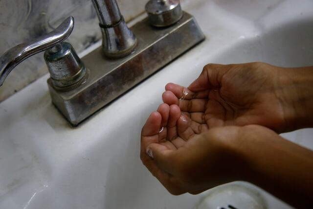 Residentes de estos sectores en Hatillo y Arecibo podrían quedarse sin agua