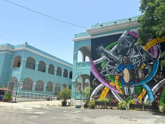 Instituto de Cultura Puertorriqueña firma acuerdo con La Casa de la Plena Tito Matos