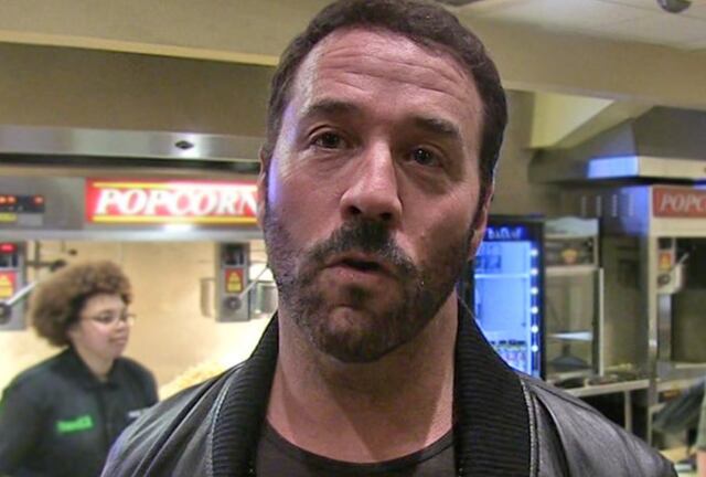 Actor Jeremy Piven es denunciado de acoso sexual