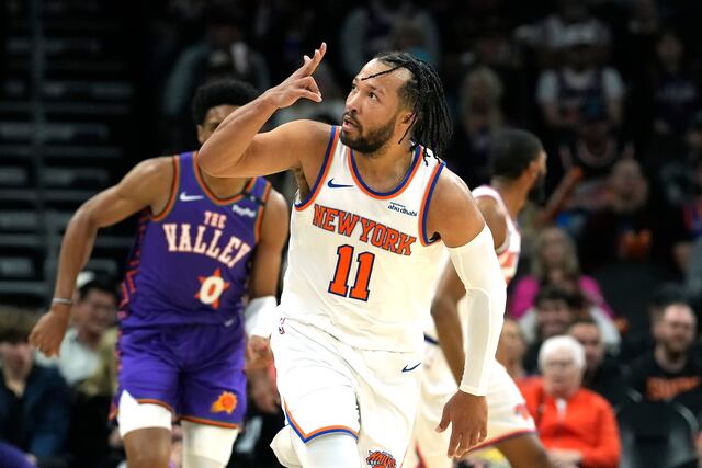 Knicks vencen 99-98 a los Hornets