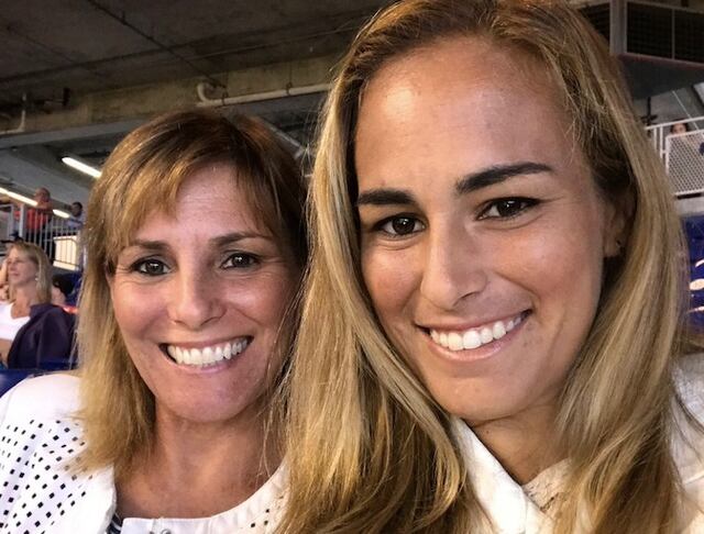 Mónica Puig agradece a su madre por el apoyo