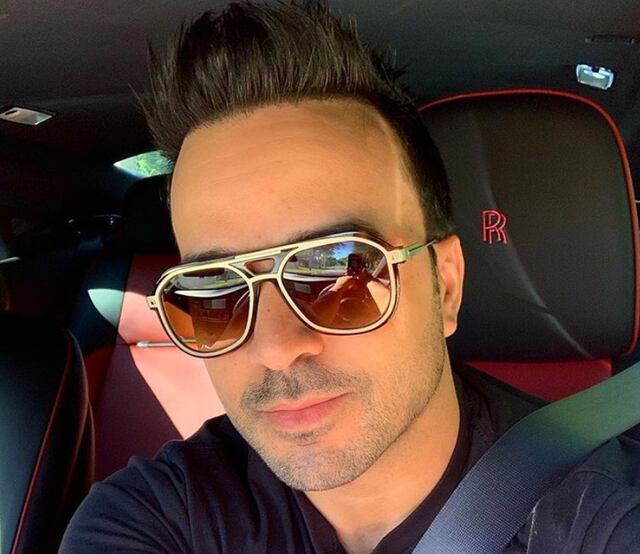 Papá Fonsi se divierte con su hijo