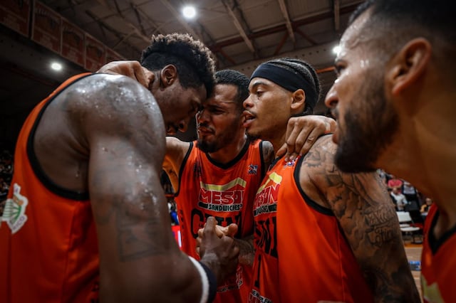 San Germán gana otro clásico en casa para empatar la serie con Arecibo
