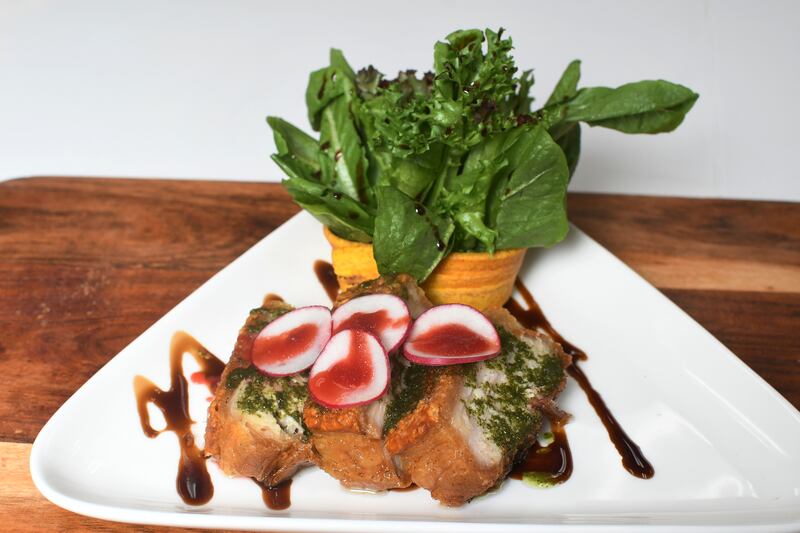 Chef Luis Diaz, cochinillo y otros platos. Metro PR 4 de octubre de 2024