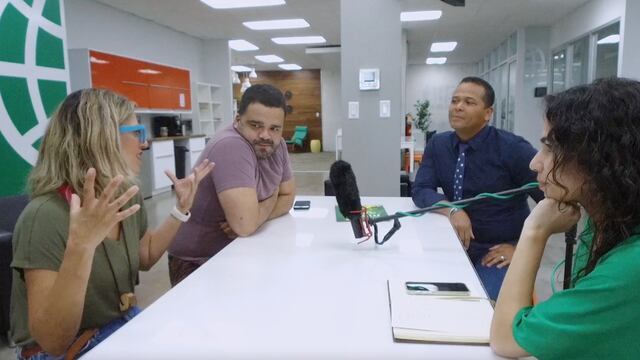 Pica alante y escucha lo que nos comparten actores de Teatro Breve sobre su primera película