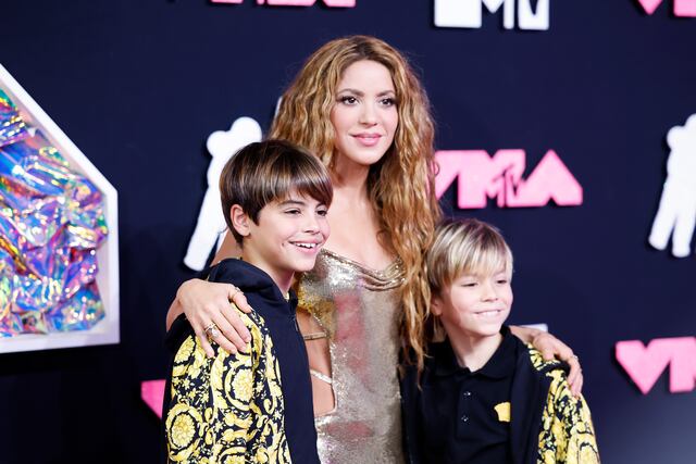 Hijos de Shakira le piden regalías por la canción “Acróstico”