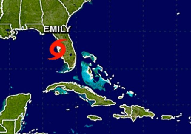 Inminente paso de tormenta Emily en la Florida