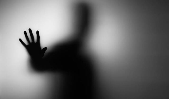 “Nunca volveré con los hombres”: el drástico cambio en la vida de joven que prefiere tener sexo con fantasmas