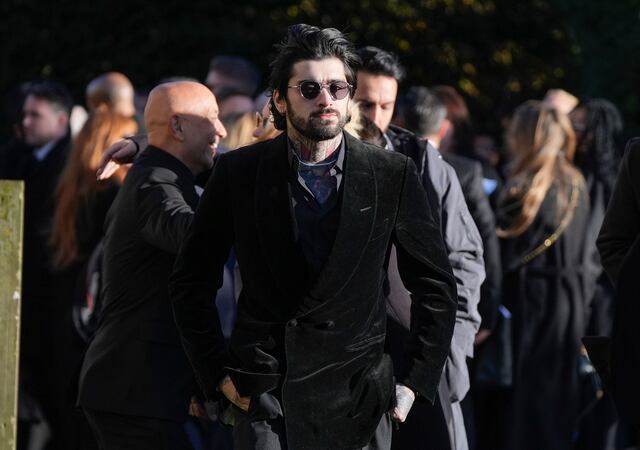Miembros de One Direction asisten a funeral de Liam Payne