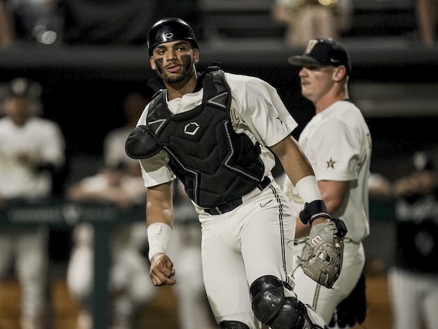 Pelota Invernal: Criollos de Caguas adquieren al receptor Alan Espinal