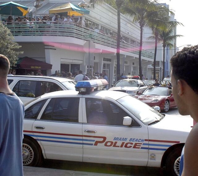 En plena luna de miel secuestran y violan mujer en Miami
