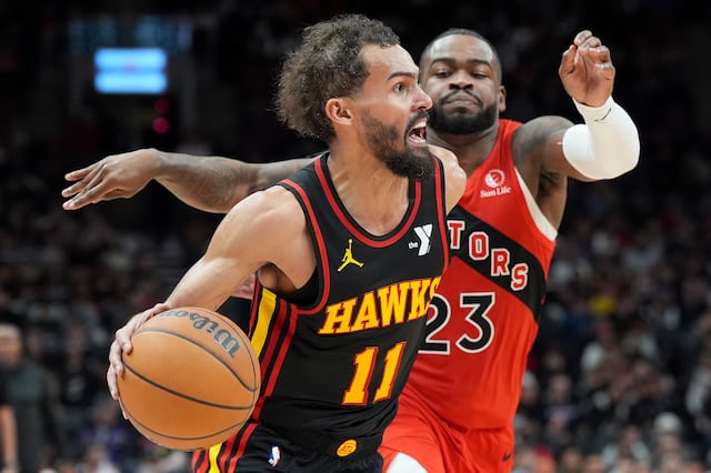 Young brilla con 34 puntos y Hawks hunden a Raptors con décima derrota