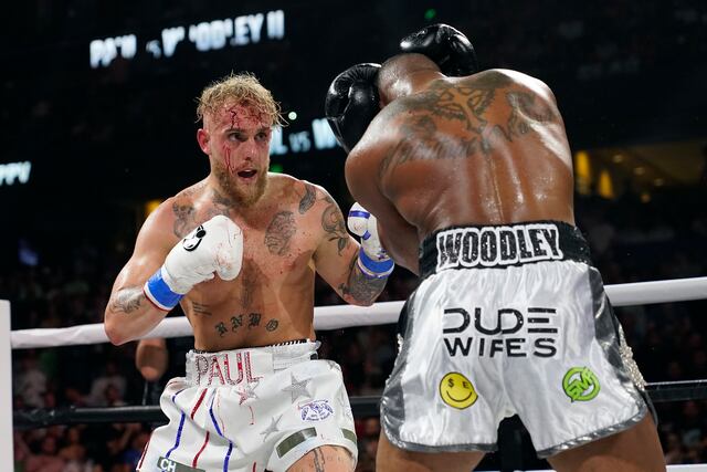 Jake Paul acusa a su padre de abusivo