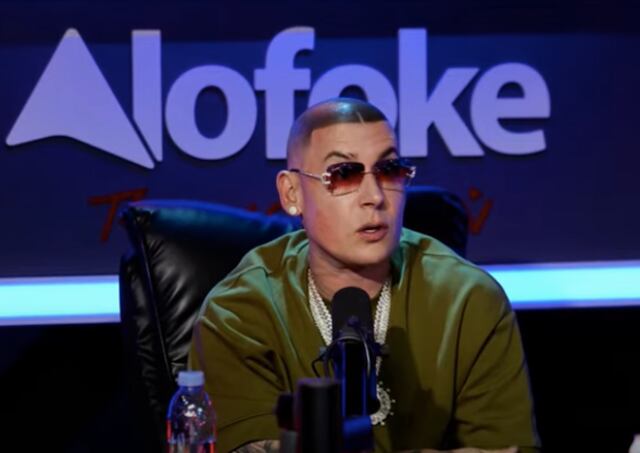 En medio de situación de robo: Acusan a Cosculluela de “tumbarse” canciones