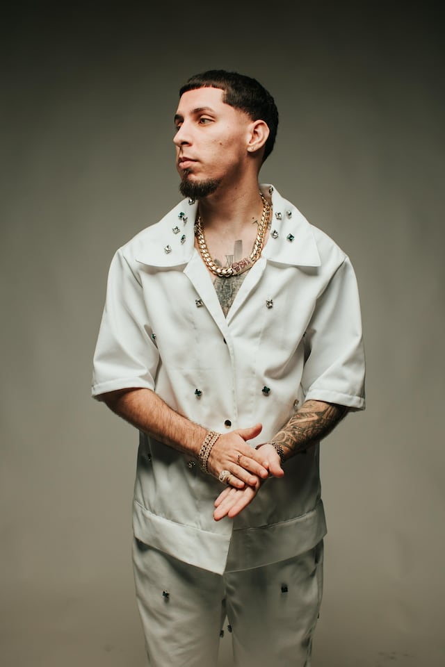 Anubiis lanza su nuevo EP titulado “TAY (Thinking About You)”