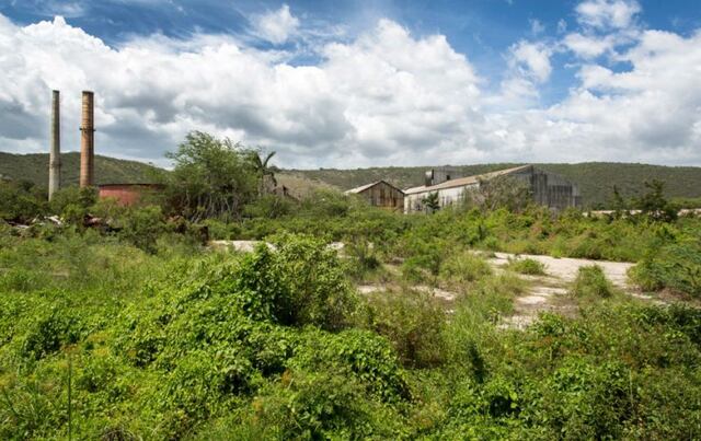 Una hojeada a la histórica Central Guánica