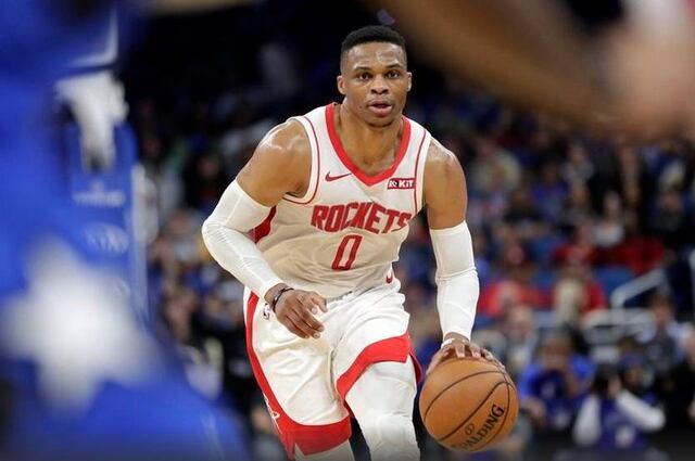 Russell Westbrook, de los Houston Rockets, da positivo a COVID-19
