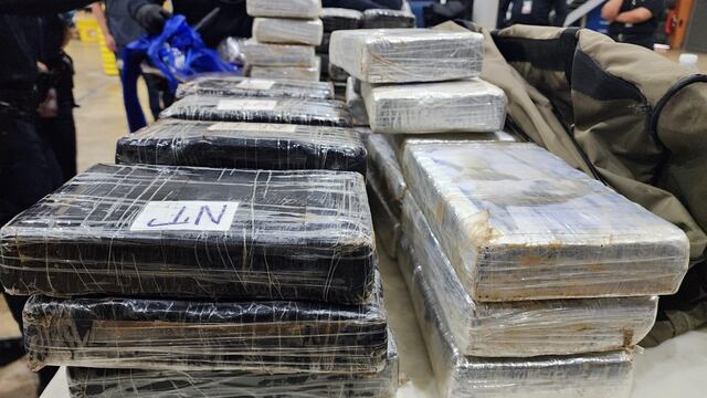 Incautan 93 kilos de cocaína encontradas en los puertos de San Juan y Ponce