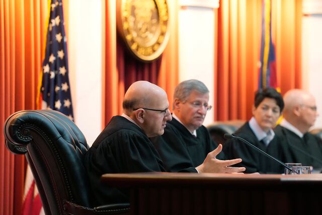 Policía de Colorado investiga incidentes relacionados con jueces tras vetar a Trump
