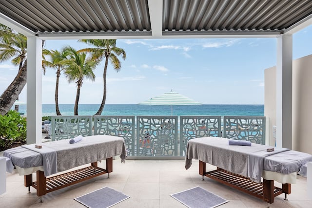Elemara: vibrante spa y salón de belleza frente al mar con enfoque holístico