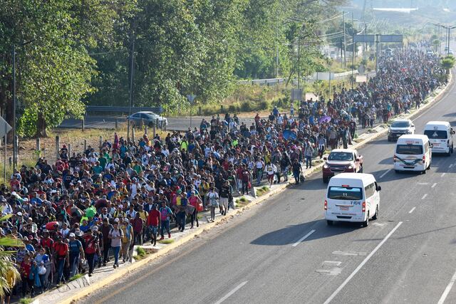 Migrantes piden más oportunidades para quienes huyen de la pobreza