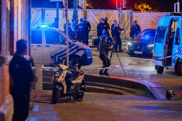 Alerta de terrorismo en Bélgica luego que pistolero asesinara a dos ciudadanos suecos