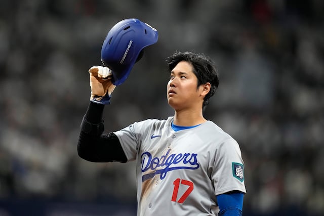 Dodgers remontan para vencer a Padres en debut de MLB en Corea del Sur