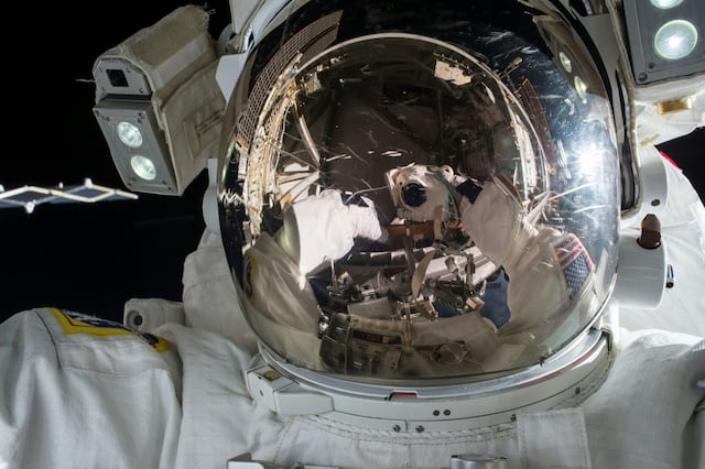 ¿Te has preguntado qué le pasa al cuerpo de un astronauta después de estar un año en el espacio?