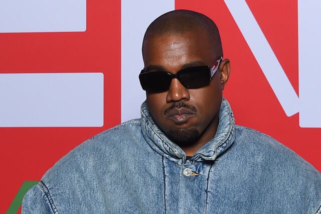 Kanye West se casa con la diseñadora Bianca Censori