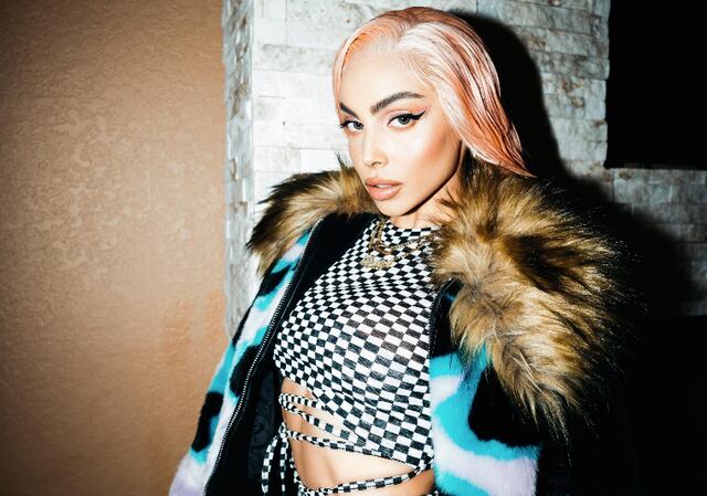Chesca estrena su canción “Tuturu”