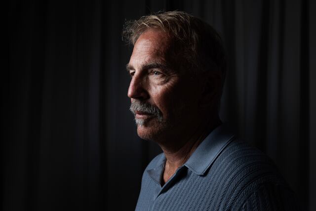 Kevin Costner presenta en Cannes su saga del oeste “Horizon”