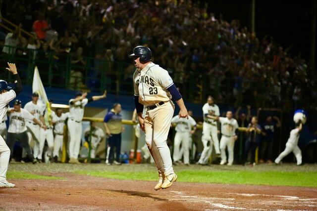 Doble A: Seis equipos aseguran sus boletos a finales de sección