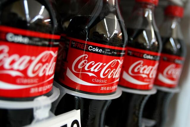 ¿A pedido de Trump? Coca-Cola lanzará nueva versión de su refresco elaborada con azúcar de caña