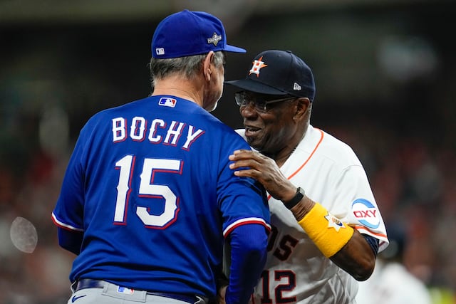 Baker y Bochy brillan en la Serie de Campeonato como los mánagers más veteranos de la MLB