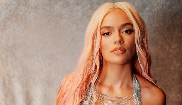 Karol G se disculpa por verso en la canción “+57″: “Me siento muy afectada”