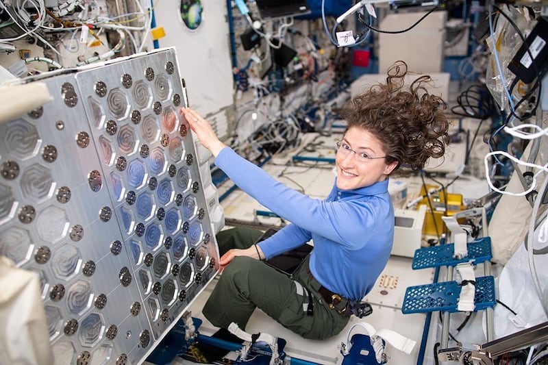 Instagram: @astro_christina