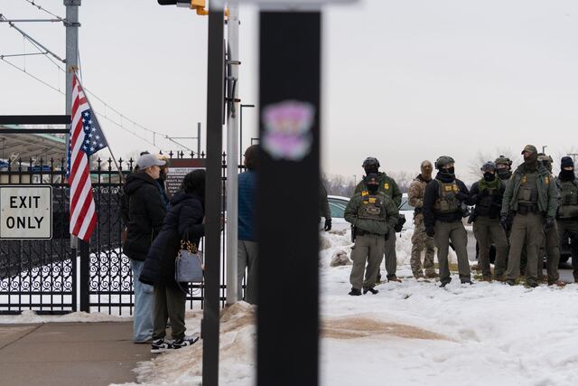 Gobierno Trump anuncia el fin del despliegue masivo de agentes migratorios en Minnesota