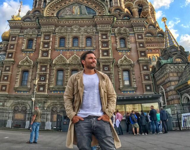 Julián Gil encuentra el amor en “Bachelorovsky" en Rusia