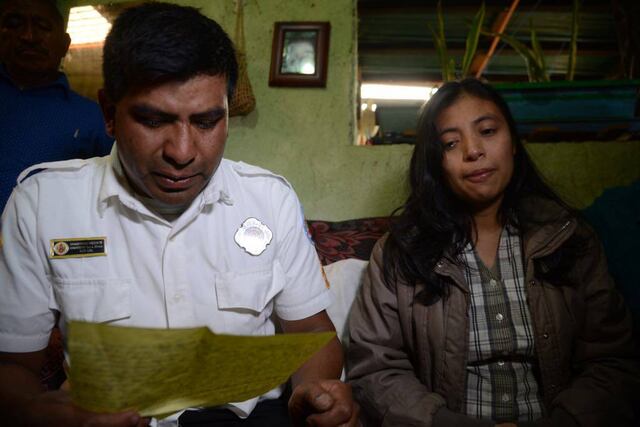 La desgarradora carta que bombero desaparecido tras erupción volcán de Fuego dejó a su familia