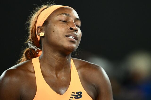 Coco Gauff justifica haber destrozado su raqueta tras estrepitosa derrota en Australia