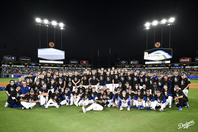 Dodgers avanzan a la Serie de Campeonato tras error costoso de Kerkering en la 11ª entrada