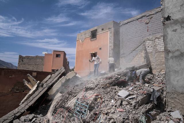 Marruecos busca cómo reconstruir luego de mortal terremoto