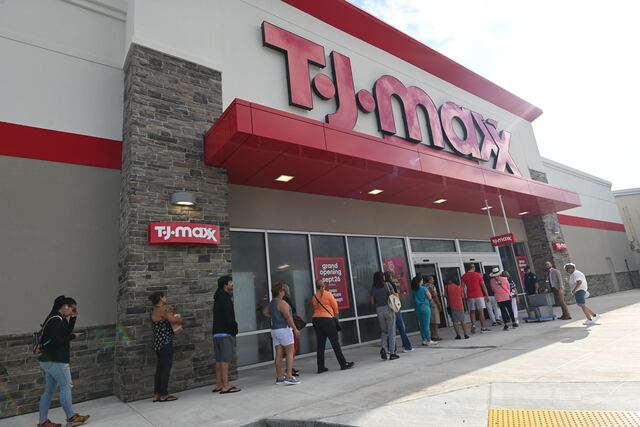 Anuncian llegada de TJ Maxx a The Outlets en Montehiedra