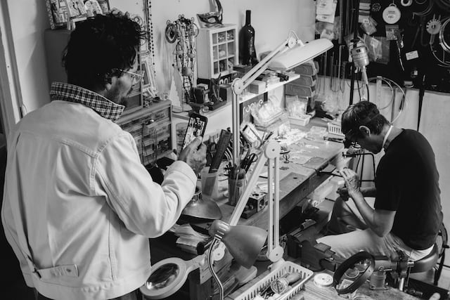 Diseñadora puertorriqueña trabaja joyería para Robi Draco Rosa