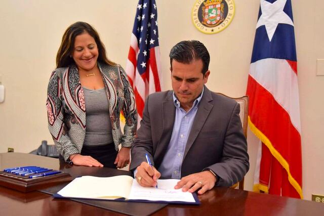 Gobernador firma medidas con impacto en el campo de la salud